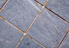 Muestra de mano azulejo de mosaico de cerámica gris azul mate efecto piedra Piastrella MOS22-BH808_m