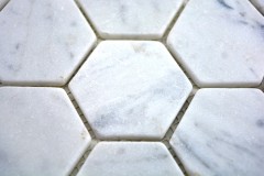 Muestra de mano mosaico azulejo mármol piedra natural hexágono mármol blanco Carrara look MOS44-0103_m