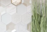 Muestra de mano mosaico azulejo Azulejo backsplash Blanco translúcido Hexágono mosaico de vidrio Piedra de cristal 3D blanco MOS11E-66_m