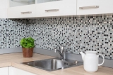 Azulejo mosaico Acero inoxidable translúcido plata negro Mosaico de vidrio Acero cristal plata negro MOS92-0207_f